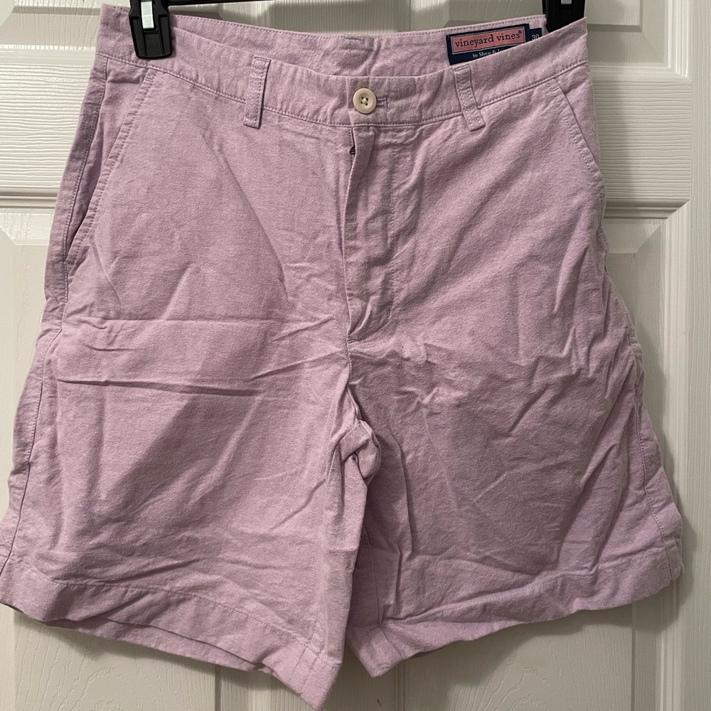 Vineyard Vines shorts